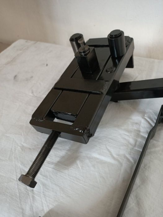 Станок для холодной ковки Гнутик