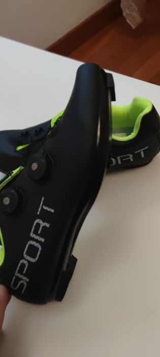 Sapatilhas de ciclismo
