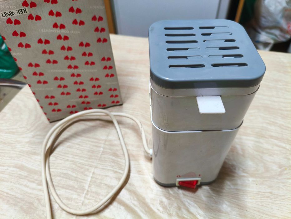 Mini Máquina de Café Filtro Elétrica Vintage - Nova na Caixa