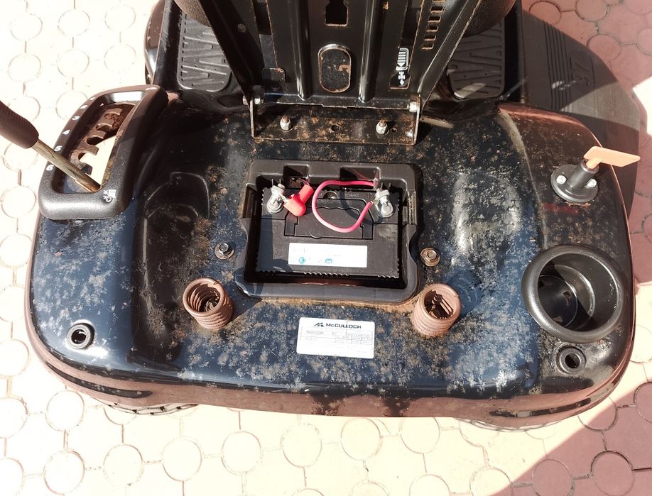 Тракторець газонокосарка McCulloch газонокосилка