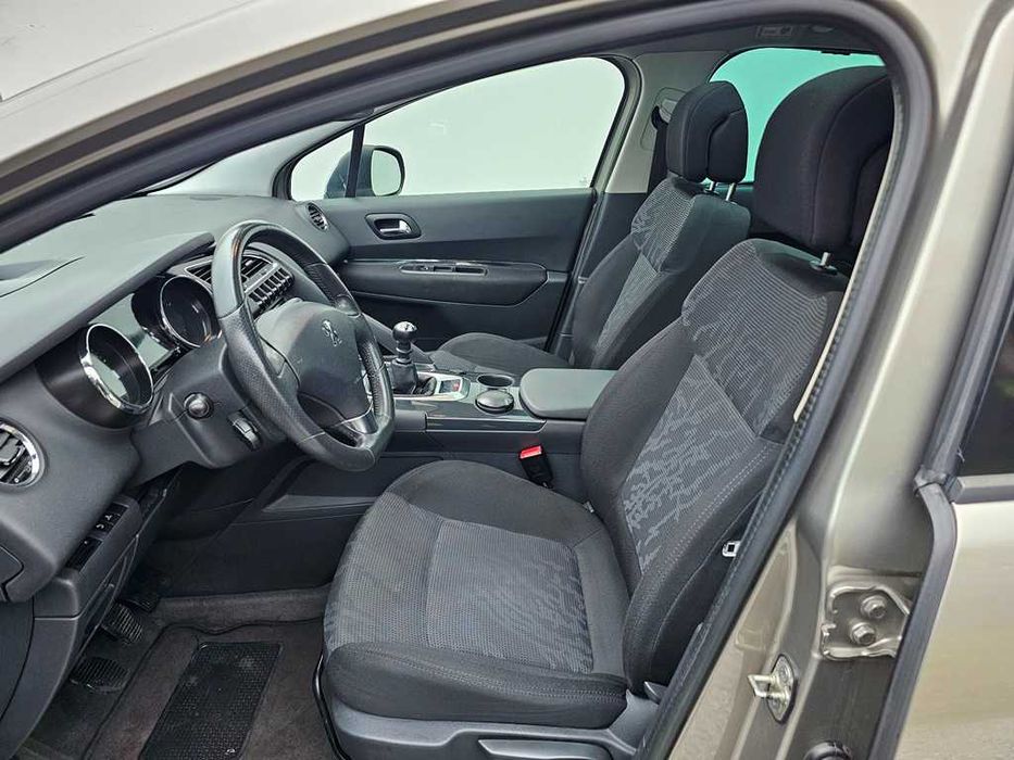 Peugeot 3008 1.6Hdi 112Cv 06/2011