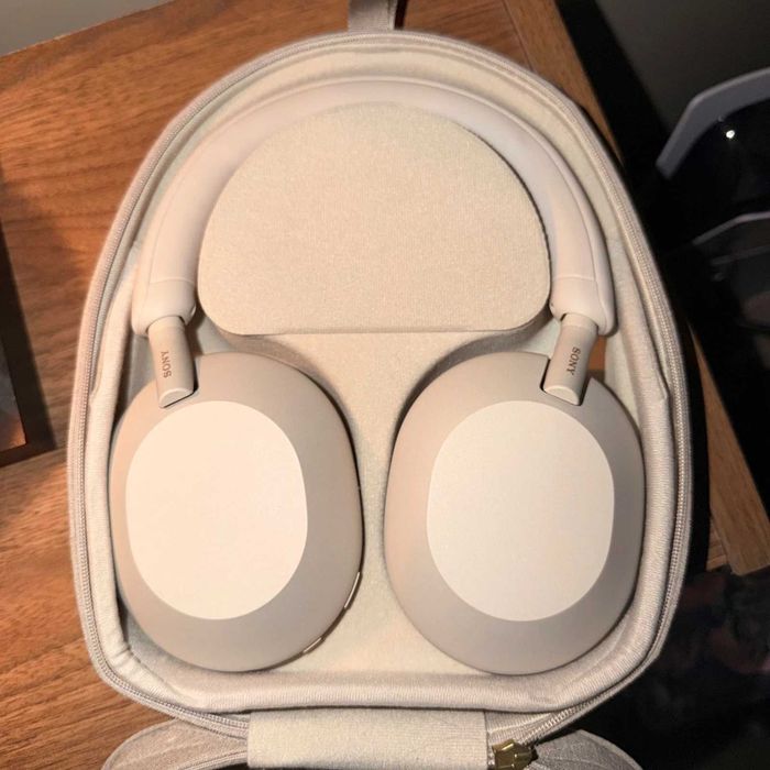 Sony WH-1000XM5 Prateado