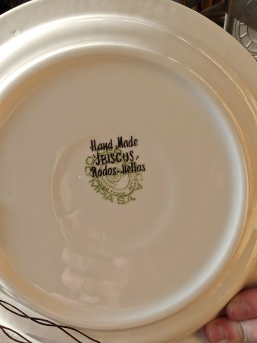 Talerz ceramiczny z Rodos w Grecji ręcznie robiony