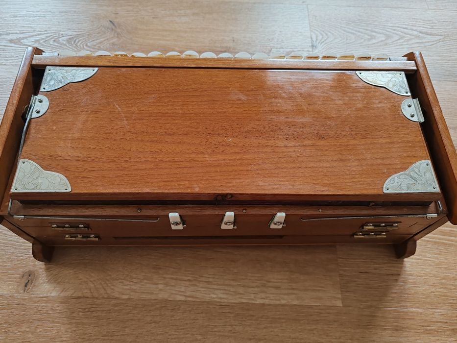 Harmonium Indiano modelo raro Dulcetina