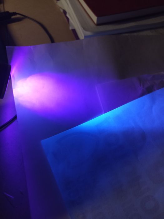 Не светящаяся в УФ ультрафиолете бумага с цветными волокнами 40-200g/m