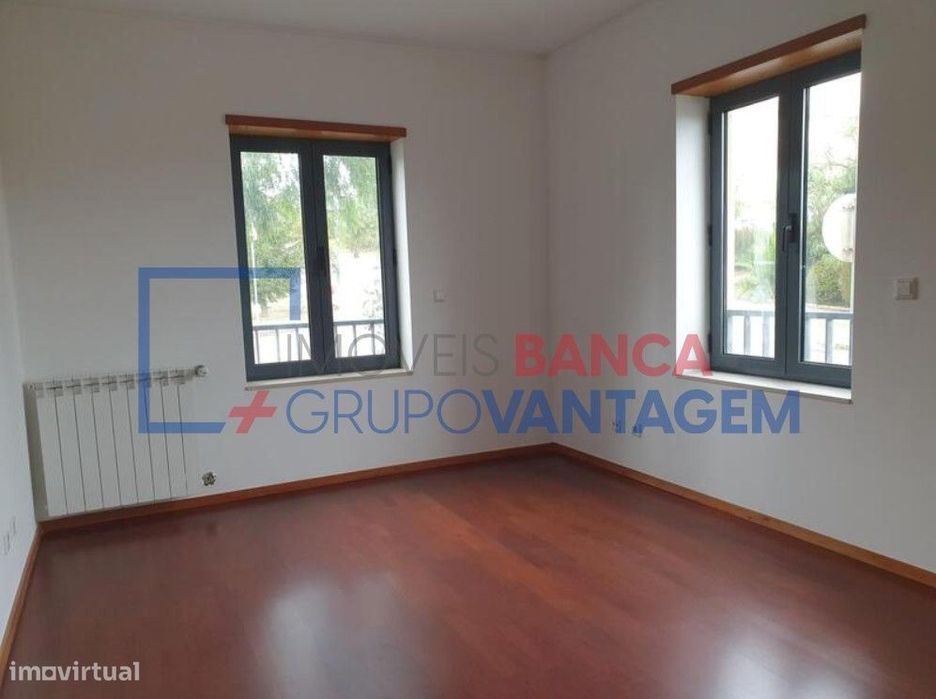 Apartamento T2+1 em Oliveira do Douro, V.N.Gaia