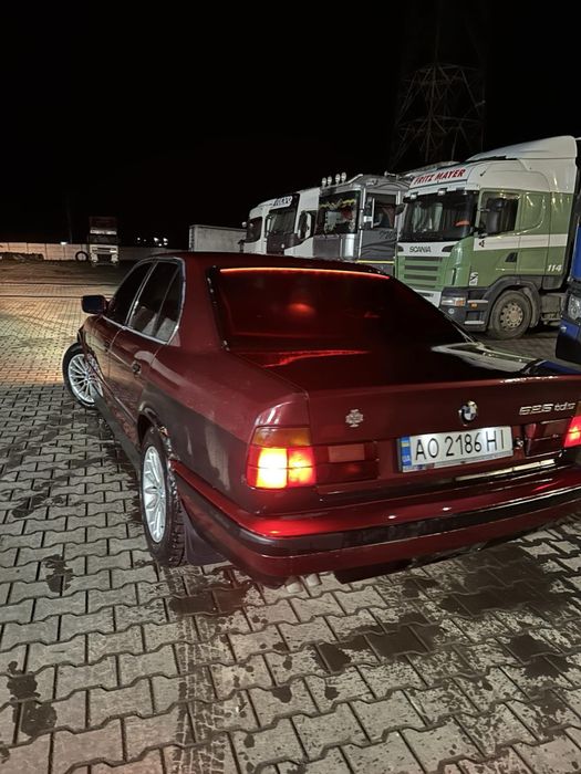 Продам bmw e34 525tds