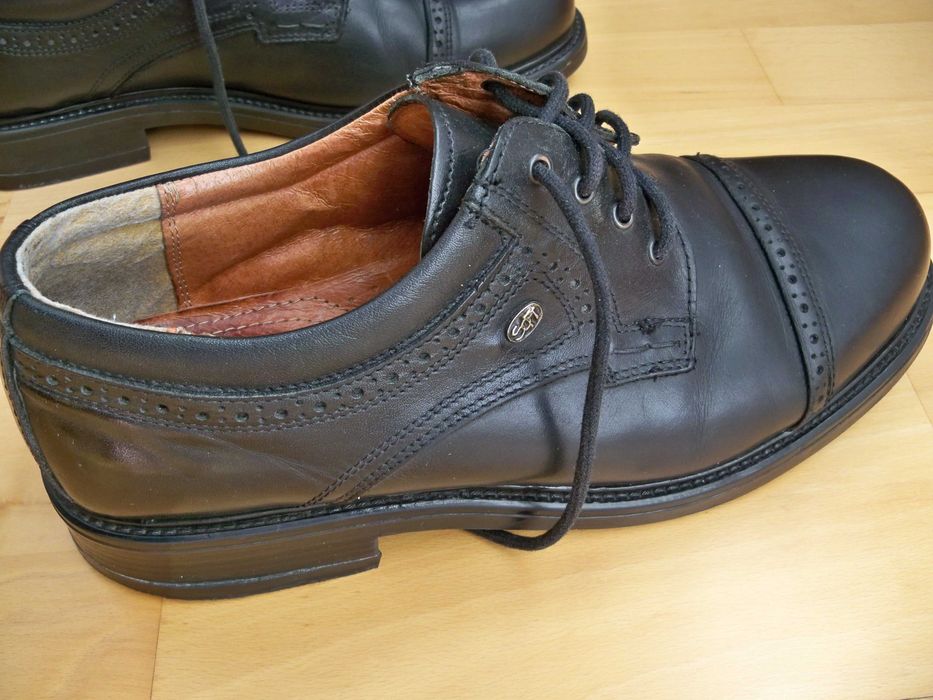 Buty Półbuty męskie Skórzane Bata rozmiar 44