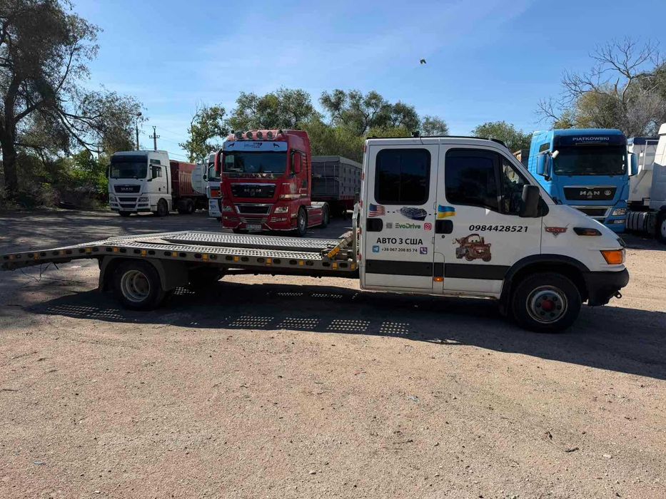 Продам эвакуатор Iveco daily