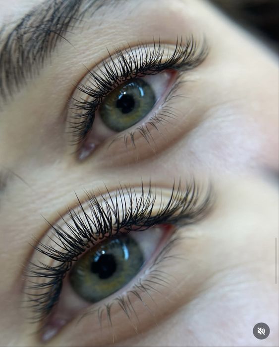 Нарощення вій , потрібні моделі для нарощування