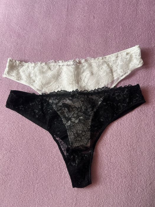 Stringi damskie 2 sztuki