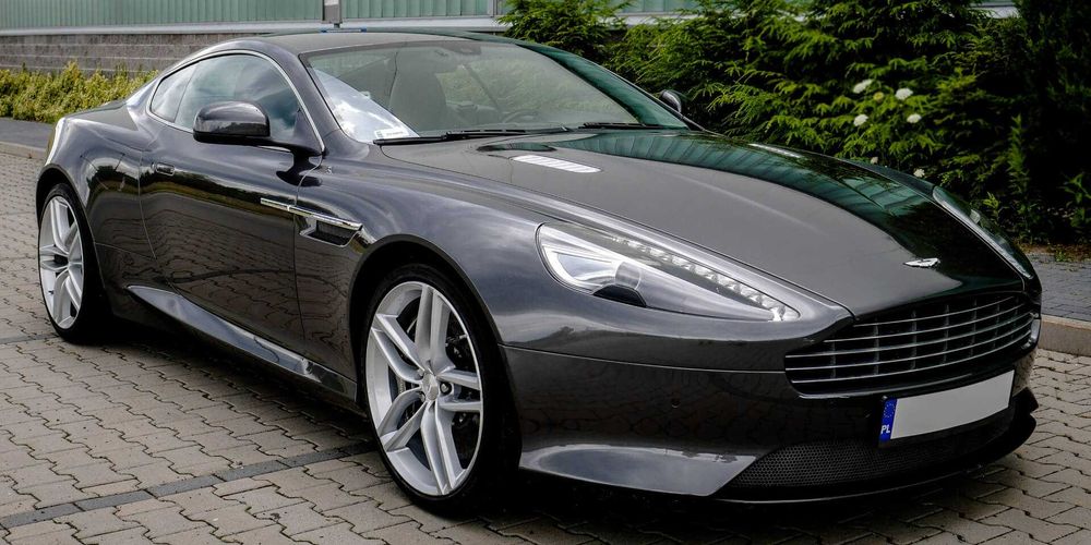 Wynajem sportowy samochód do ślubu Ferrari McLaren Lamborghini Skyline GTR Mercedes AMG Aston DB9 Mustang Camaro Premium auto na wesele zdjęcia film