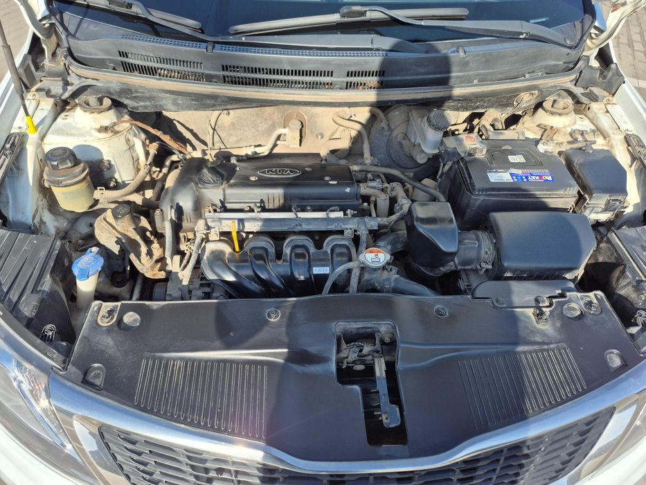 Продам кіа ріо 2013р