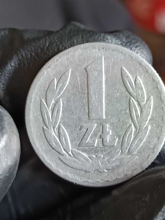 Sprzedam monete 1 zl 1949 rok lekka skretka