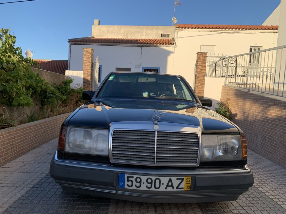 Mercedes-Benz 200 — fotografia 3