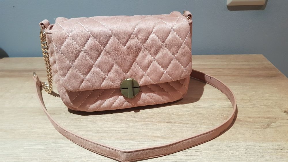 Mala cor de rosa NOVA