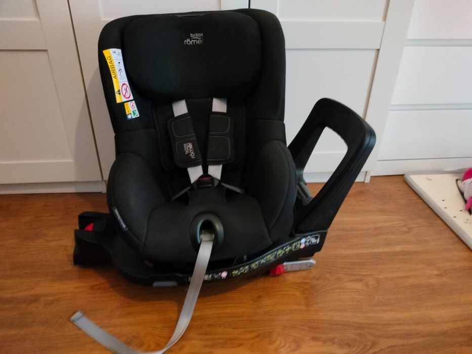 Fotelik samochodowy Britax Römer Dualfix M i-SIZE