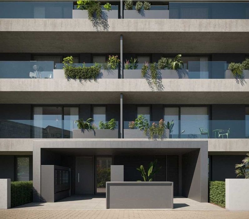 Apartamento T3 Novo com Varanda e 3 Frentes em Santa Marinha, V.N.Gaia
