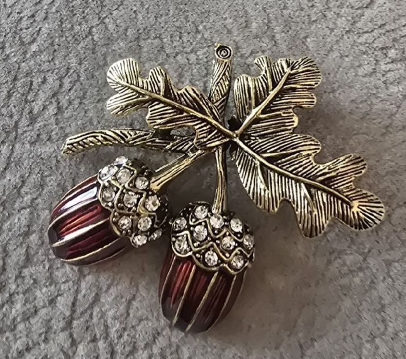 Broszka brosza damska przypinka myśliwska do munduru leśnika DIANY.