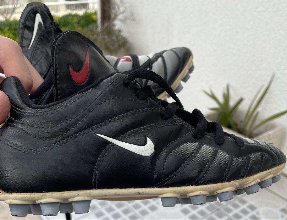 Chuteiras Clássicas Nike