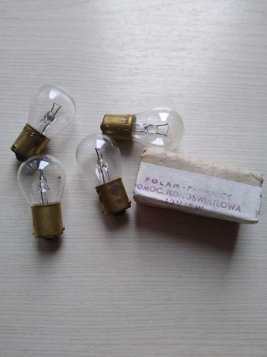 Żarówka 12V 15W BA15s