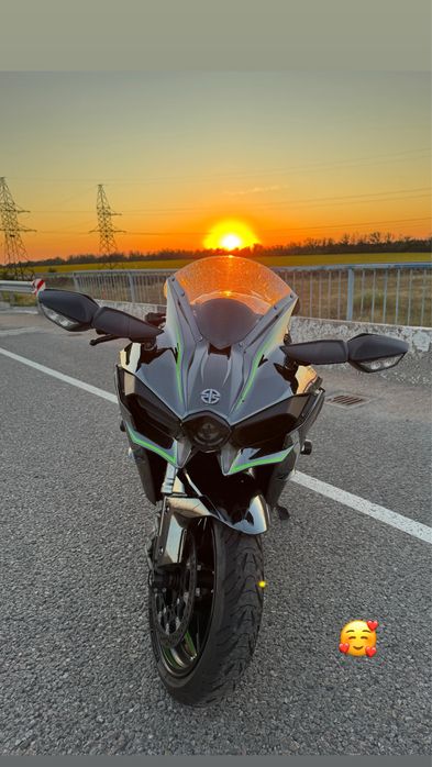 Kawasaki H2