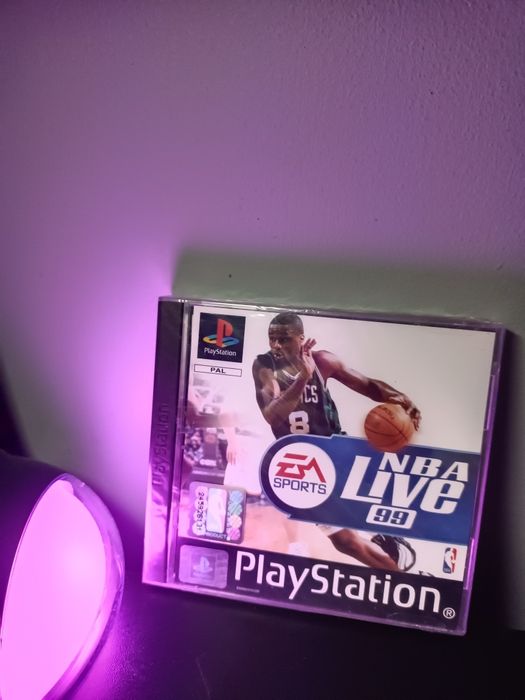 NBA Live 99 PlayStation 1