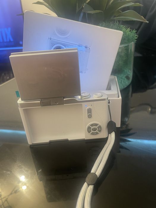 Maquina fotografica 4k nova