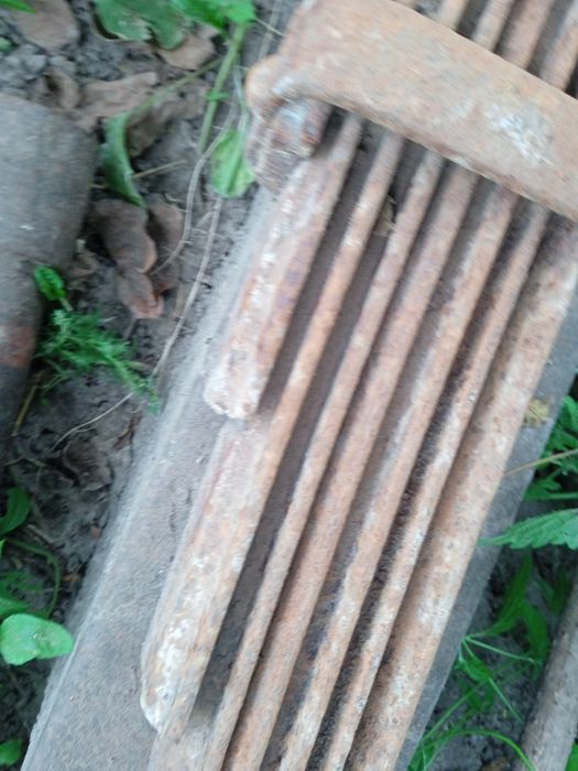 Ресора зіл130 труба глушника