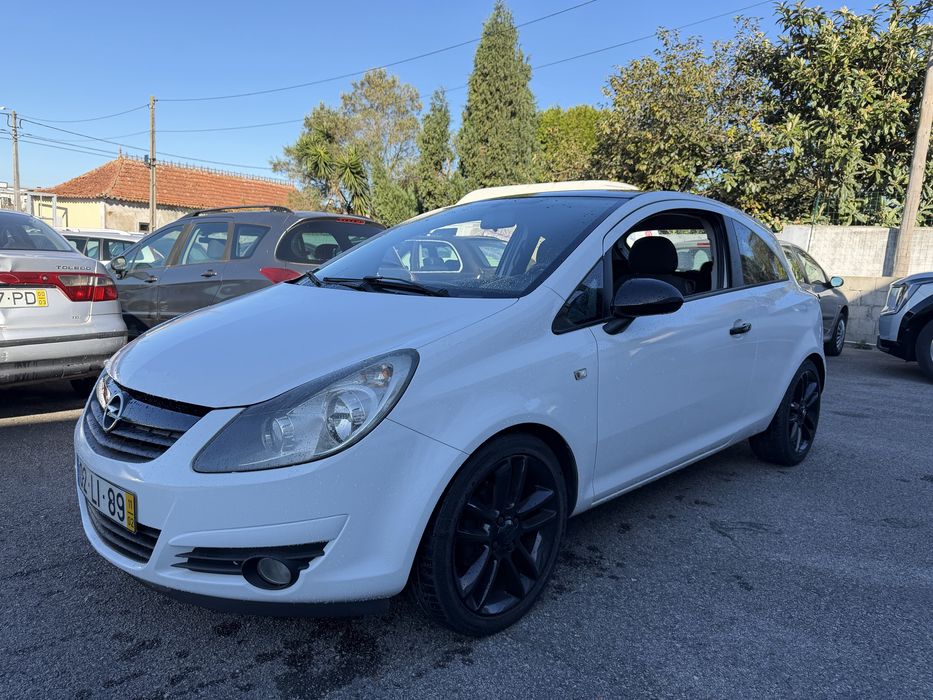Opel Corsa 1.2i 85CV Color Edition — photo 2