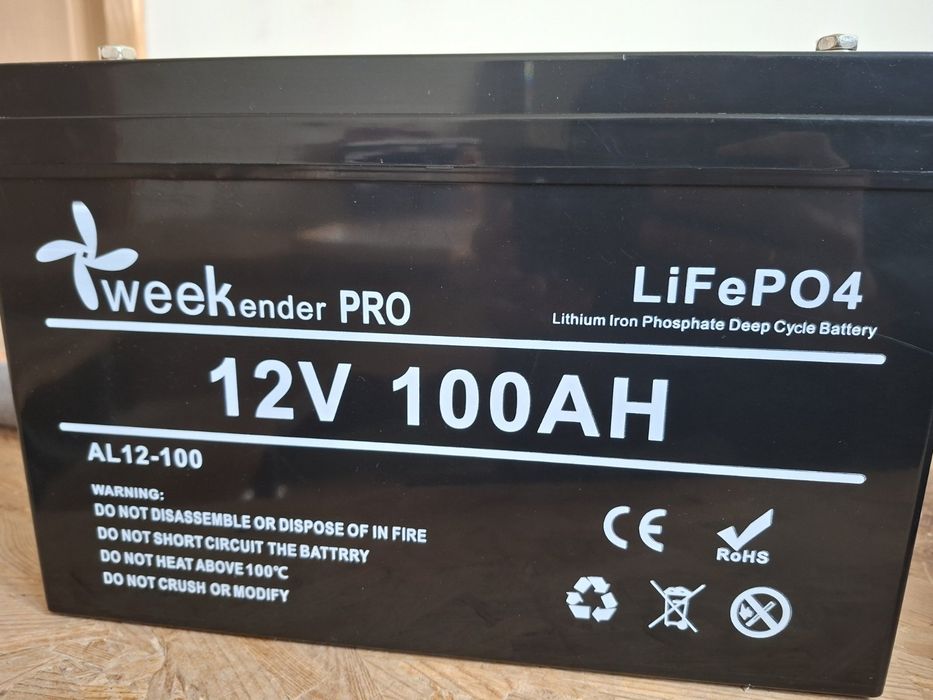 ДБЖ Luxeon UPS-1500ZY (чиста синусоїда)+Аккумулятор Weekender LiFePO4 12.8 V 100 Ah з екраном