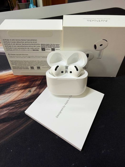 Оригінальні Apple Airpods 4 з ANC та Magsafe