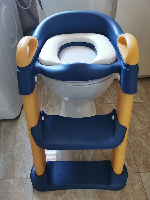 Nakładka na sedes z drabinką