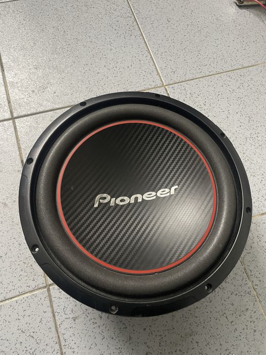 Subwoofer Pionner 1300w com ou sem caixa