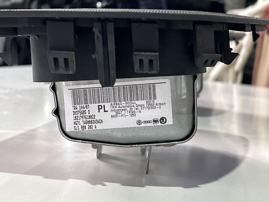 Подушка безопасности Skoda Fabia 2 airbag пасажирський Шкода Фабия