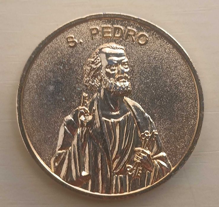 Medalha Papa João XXI e S. Pedro