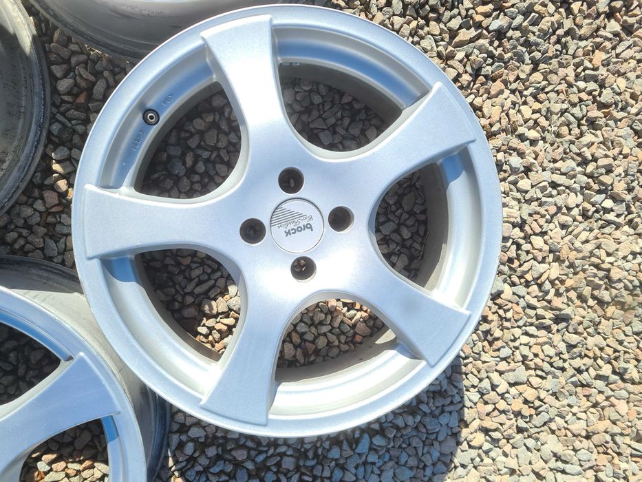 4st Alufelgi 17cali VW,Skoda,Seat itp 4x100 ET-38 Stan b.dobry