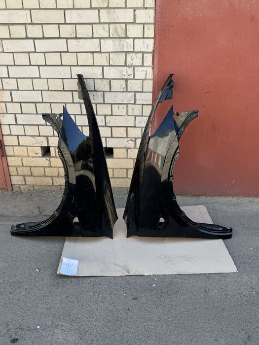 Продаж крил до Tesla Mogel Y