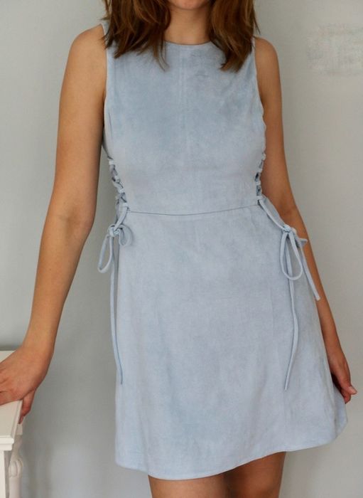 Sukienka boho baby blue z wiązaniem
