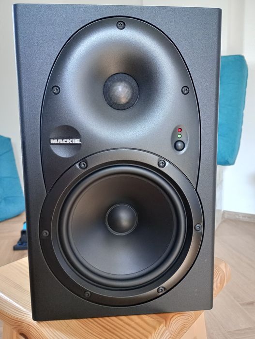 Monitor studyjny 1szt, Kolumny głośniki Mackie hr 624.