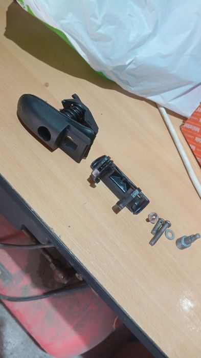 Запчастини на Мерседес віто 638