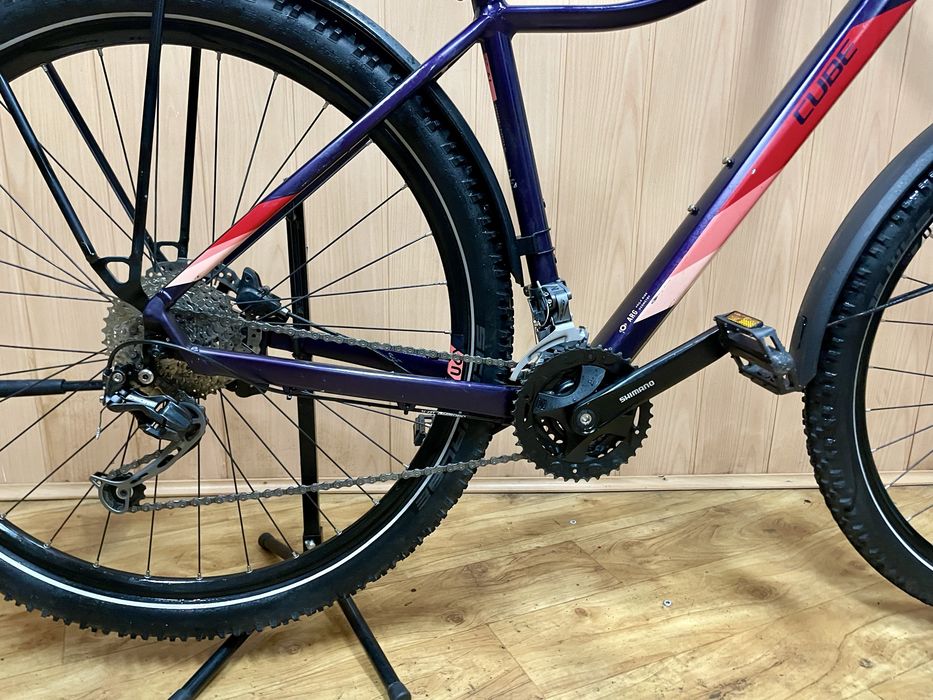 Bicicleta CUBE acess hpa