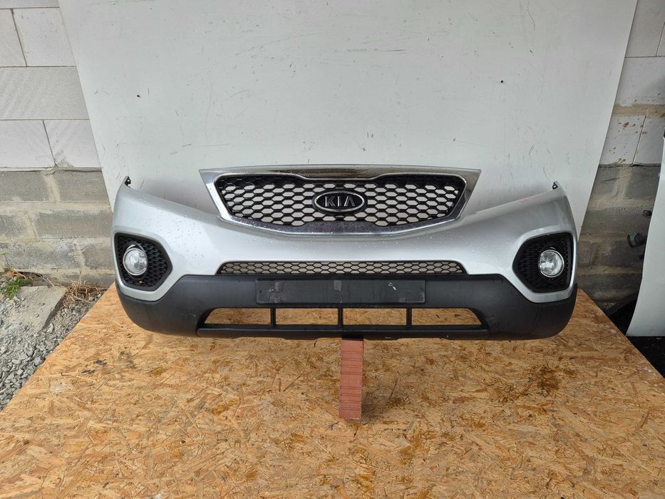 Kia Sorento II zderzak przedni przód.