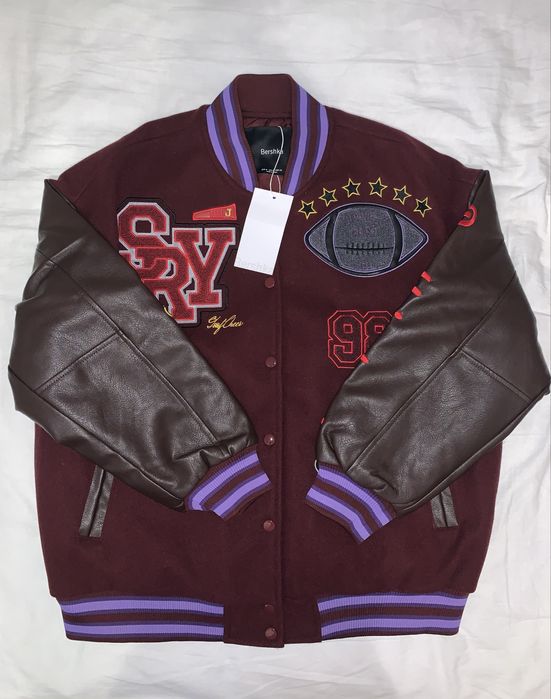 Жіночий бомбер від Bershka