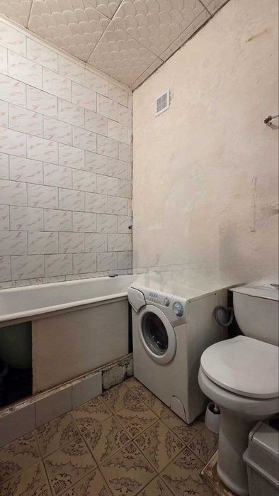Продаж 1 к квартири 34 м2, пр. І. Мазепи, вул. Караваева