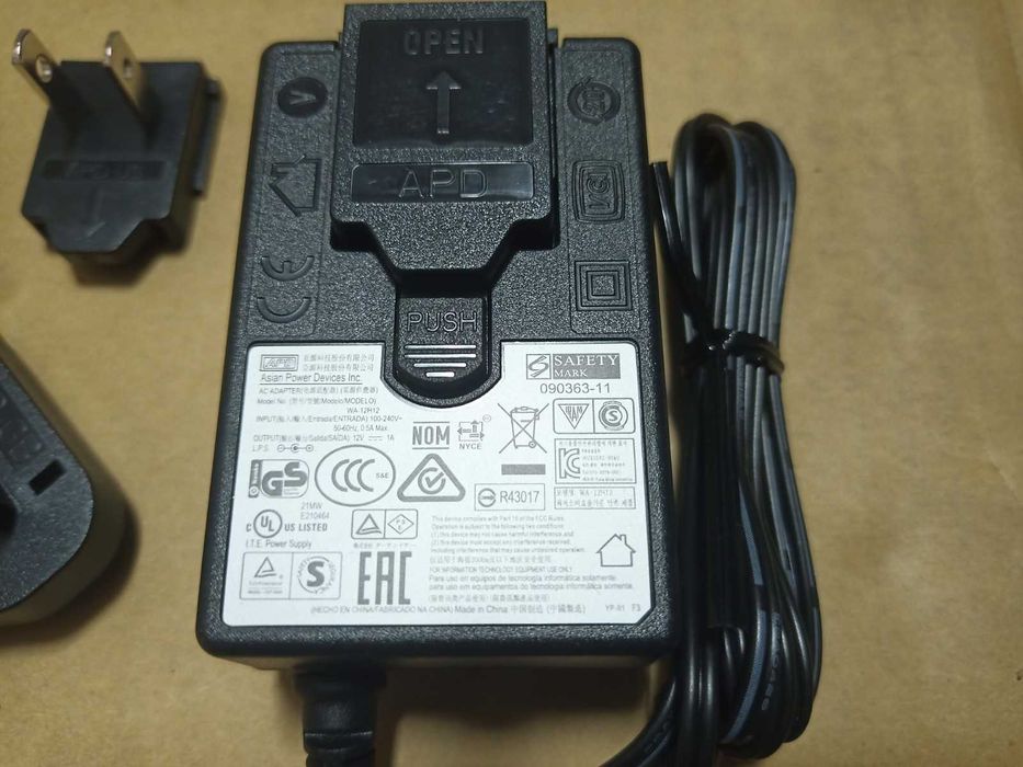 Ac Adapter 12v - 1A _ WA-12H12