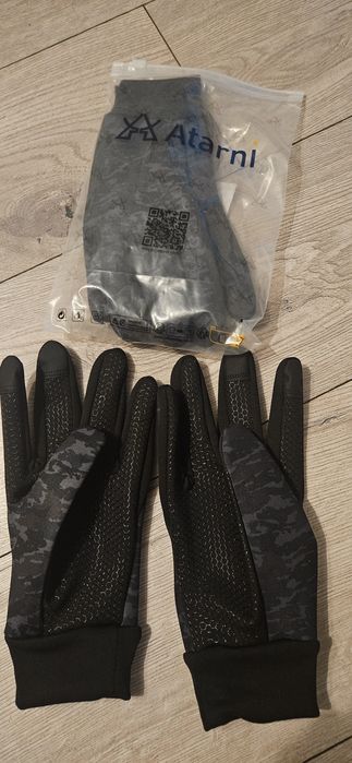 Zimowe rękawiczki  dla dzieci, do ekranów dotykowych rozmiar M,