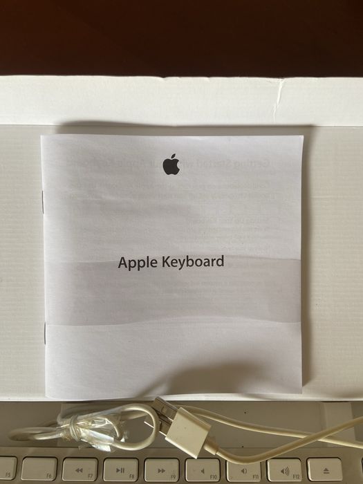 Used Apple Keyboard, for Parts64752396684034121