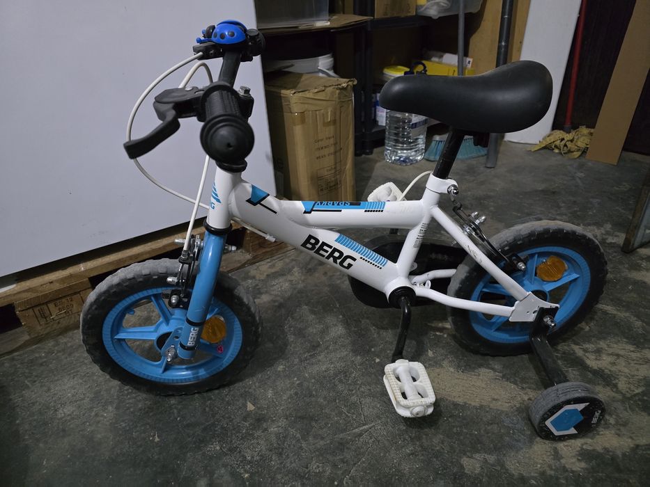 Audi TT RS e Bicicleta, ler descrição