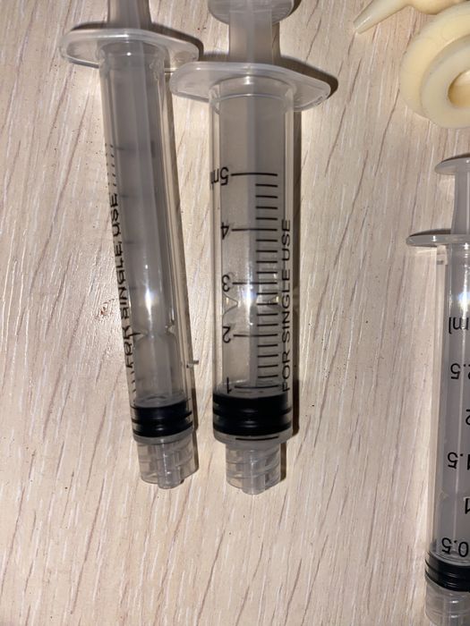 Шприцы для кормления котят /щенков/грызунов/птицы